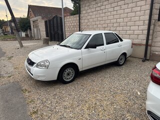 2015 Lada (ВАЗ) Priora I Рестайлинг, белый, 500000 рублей, вид 3