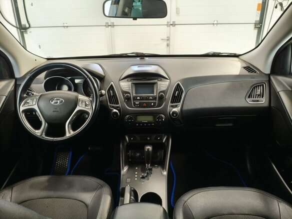 2015 Hyundai ix35 I Рестайлинг, бежевый - вид 18