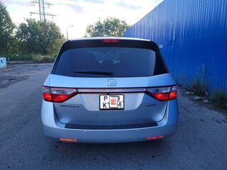 2011 Honda Odyssey (North America) IV, серый, 1950000 рублей, вид 3
