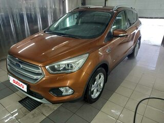 2018 Ford Kuga II Рестайлинг, коричневый, 1480000 рублей, вид 3