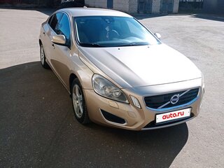 2012 Volvo S60 II, жёлтый, 800000 рублей, вид 1