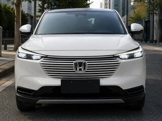 2023 Honda Vezel II, белый, 1790000 рублей, вид 3