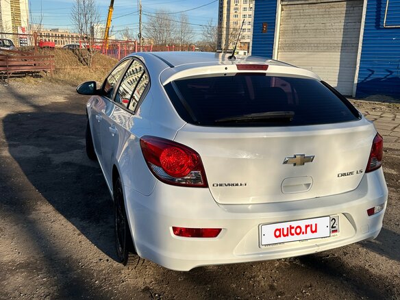 2012 Chevrolet Cruze I, белый, 700000 рублей - вид 13