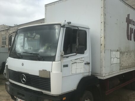 1991 Mercedes-Benz 814, белый, 800000 рублей, вид 1