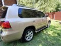 2008 Lexus LX 570 III, бежевый, 3490000 рублей - вид 2