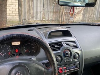 2006 Renault Megane II, красный, 300000 рублей, вид 4