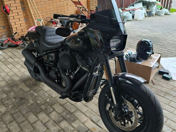 2019 Harley-Davidson Fat Bob, чёрный, 1800000 рублей - вид 19