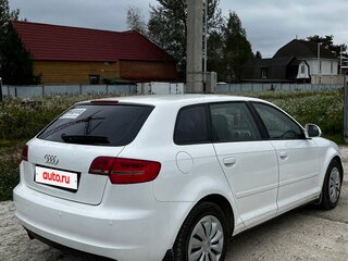 2010 Audi A3 II (8P) Рестайлинг 2, белый, 800000 рублей, вид 3