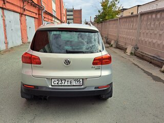 2011 Volkswagen Tiguan I Рестайлинг, бежевый, 1350000 рублей, вид 4
