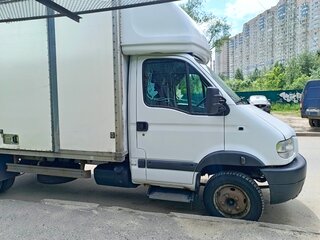 2004 Renault Mascott, белый, 1000000 рублей, вид 5