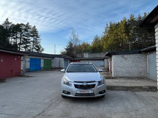 2011 Chevrolet Cruze I, серебристый, 550000 рублей, вид 1