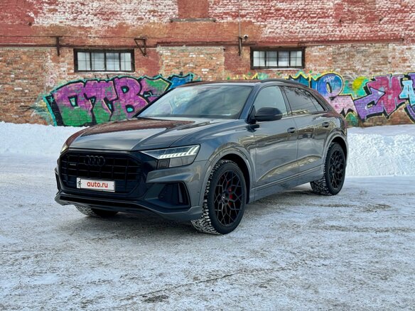 2022 Audi Q8 50 TDI I (4M), серый, 10590000 рублей