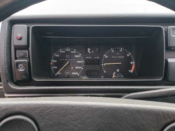 1987 Volkswagen Jetta II, серебристый, 80000 рублей - вид 18