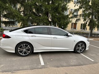 2017 Opel Insignia II, белый, 2200000 рублей, вид 2