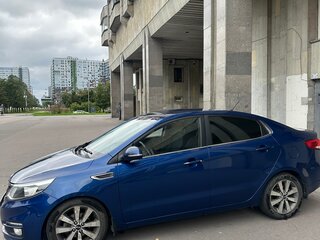2015 Kia Rio III Рестайлинг, синий, 1170000 рублей, вид 4