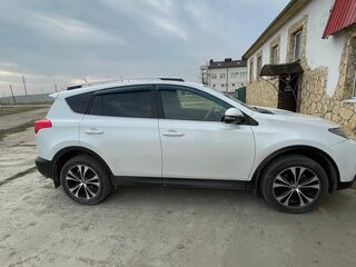 2014 Toyota RAV4 IV (XA40), белый, 2150000 рублей, вид 4