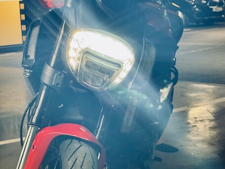2010 Ducati Diavel, красный, 770000 рублей, вид 4