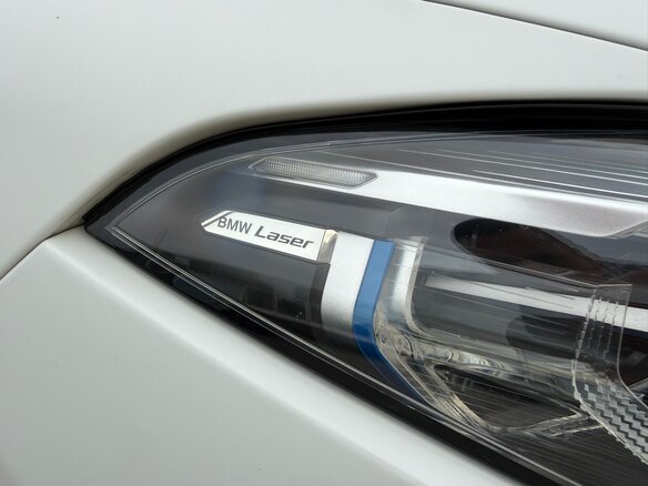 2019 BMW M8 Competition I (F91/F92/F93), белый, 12500000 рублей - вид 24