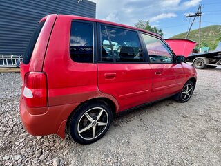 2001 Mazda Demio I (DW), красный, 200000 рублей, вид 3