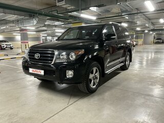 2013 Toyota Land Cruiser 200 Series Рестайлинг 1, чёрный, 4150000 рублей, вид 2