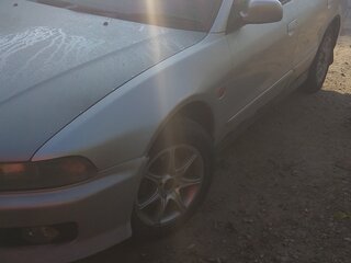 2000 Mitsubishi Galant VIII Рестайлинг, серебристый, 150000 рублей, вид 4