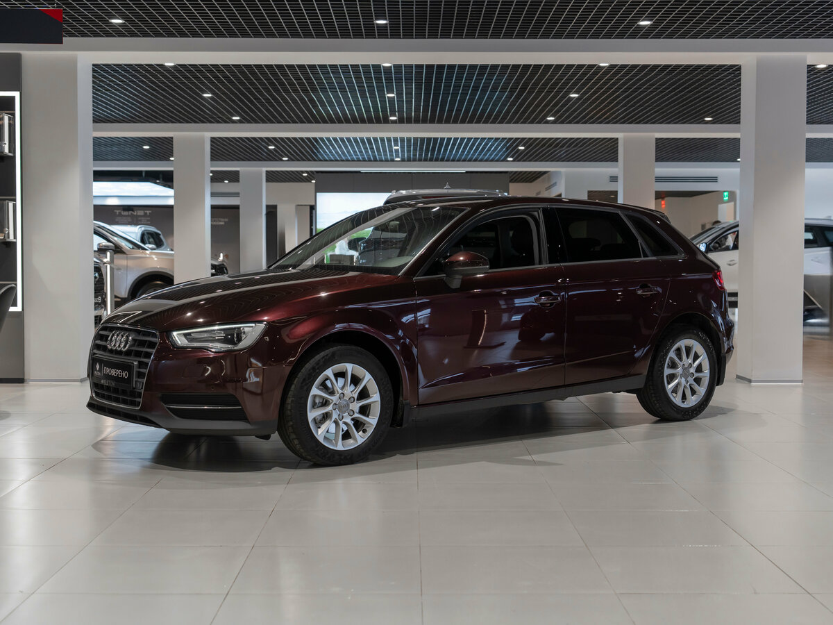 Открыть фотографии: Audi A3 III (8V)