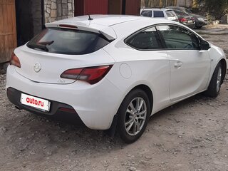 2012 Opel Astra GTC J Рестайлинг, белый, 850000 рублей, вид 1