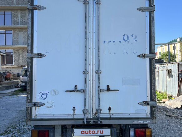 2000 Isuzu Elf (N-series), белый, 1399000 рублей - вид 23