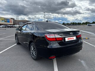 2017 Toyota Camry VII (XV50) Рестайлинг, чёрный, 1640000 рублей, вид 4