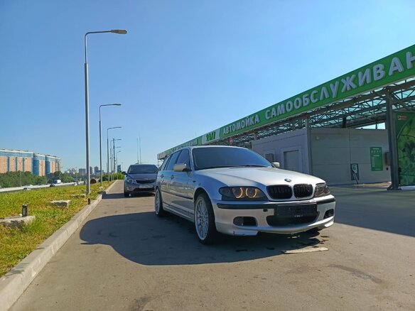 2002 BMW 3 серии 330xd IV (E46) Рестайлинг, серебристый, 1000000 рублей - вид 5