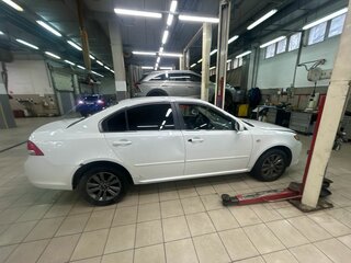 2010 Kia Magentis II Рестайлинг, белый, 799000 рублей, вид 5