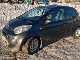 2010 Citroen C1 I Рестайлинг, серый, 579000 рублей, вид 3