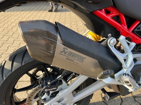 2022 Ducati Multistrada V4, красный, 2600000 рублей, вид 4