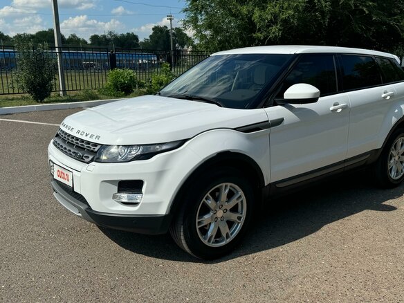 2014 Land Rover Range Rover Evoque 6-speed I, белый, 2500000 рублей