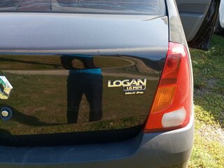 2009 Renault Logan I, чёрный, 550000 рублей, вид 3