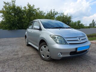 2002 Toyota Ist I, серебристый, 492000 рублей, вид 2
