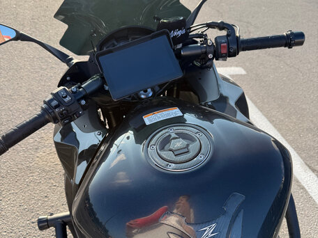 2018 Kawasaki Ninja 1000, чёрный, 790000 рублей, вид 4