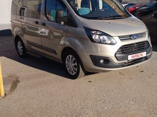 2017 Ford Tourneo Custom SWB I, бежевый, 3300000 рублей, вид 2
