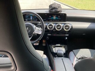 2021 Mercedes-Benz CLA 200 II (C118, X118), чёрный, 4299000 рублей, вид 4