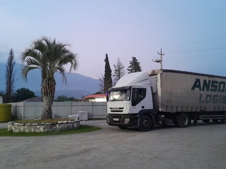 2011 Iveco Stralis, белый, 3000000 рублей, вид 1
