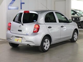2021 Nissan March IV (K13) Рестайлинг, серебристый, 690000 рублей, вид 4