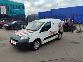 2013 Peugeot Partner, белый, 600000 рублей, вид 2