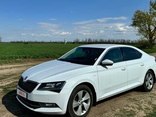 2015 Skoda Superb III, белый, 2000000 рублей, вид 1