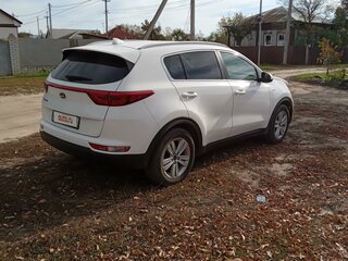 2017 Kia Sportage IV, белый, 1700000 рублей, вид 2