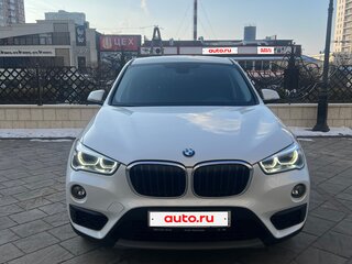 2017 BMW X1 20i xDrive II (F48), белый, 2550000 рублей, вид 4