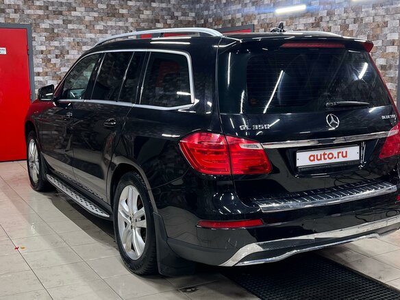 2013 Mercedes-Benz GL-Класс 350 II (X166), чёрный, 3500000 рублей - вид 1