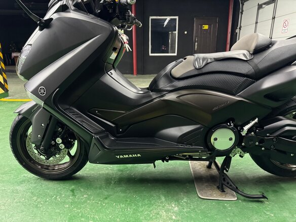 2012 Yamaha TMAX, серый, 750000 рублей - вид 10