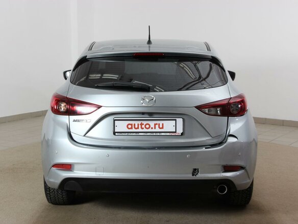 2018 Mazda 3 III (BM) Рестайлинг, серебристый - вид 2