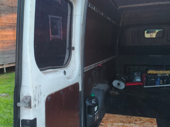 2009 Ford Transit, белый, 750000 рублей - вид 17