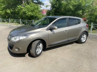 2011 Renault Megane III, бежевый, 590000 рублей, вид 1
